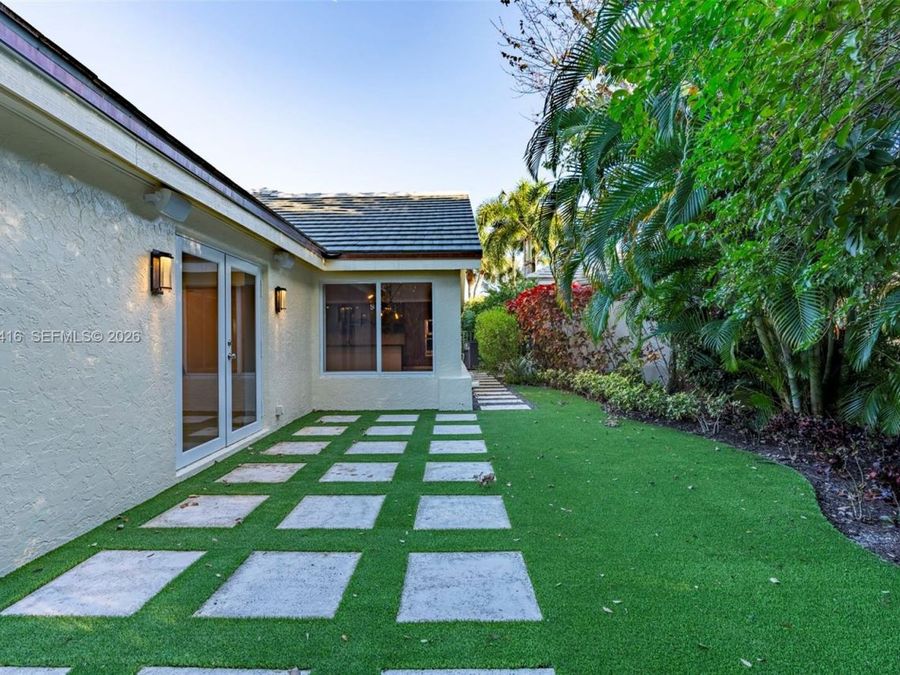 Property Image 63