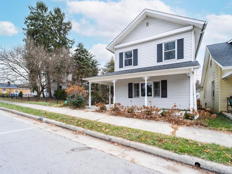 19 W Columbus Street, Lithopolis, OH 43136 Photo 1