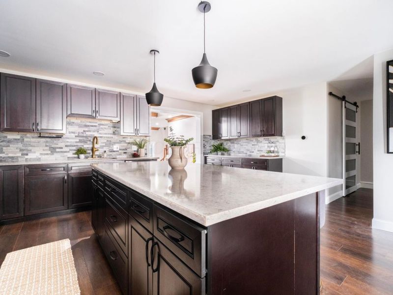 19 W Columbus Street, Lithopolis, OH 43136 Photo 10