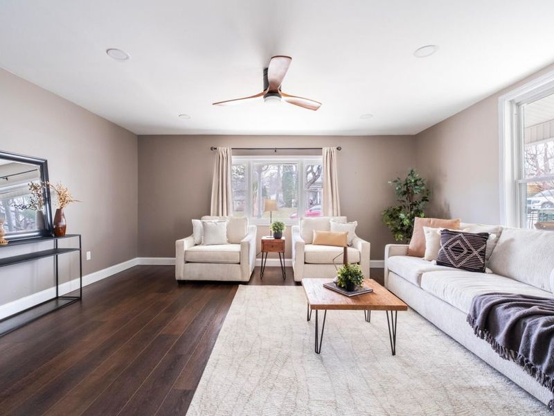 19 W Columbus Street, Lithopolis, OH 43136 Photo 3