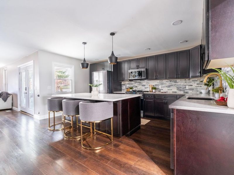 19 W Columbus Street, Lithopolis, OH 43136 Photo 7