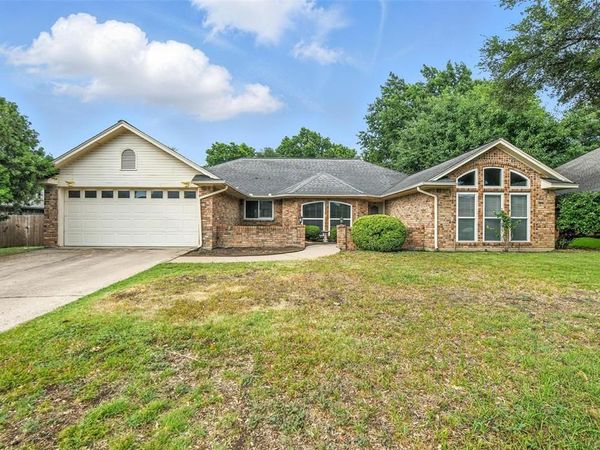 1208 Homestead Street, Flower Mound, TX 75028