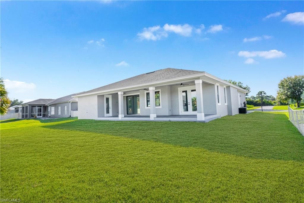 14121 Cedardale St, Fort Myers, FL 33905 Photo