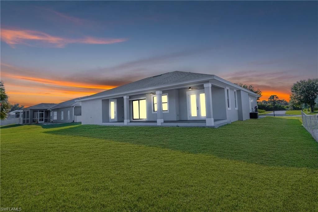 14121 Cedardale St, Fort Myers, FL 33905 Photo