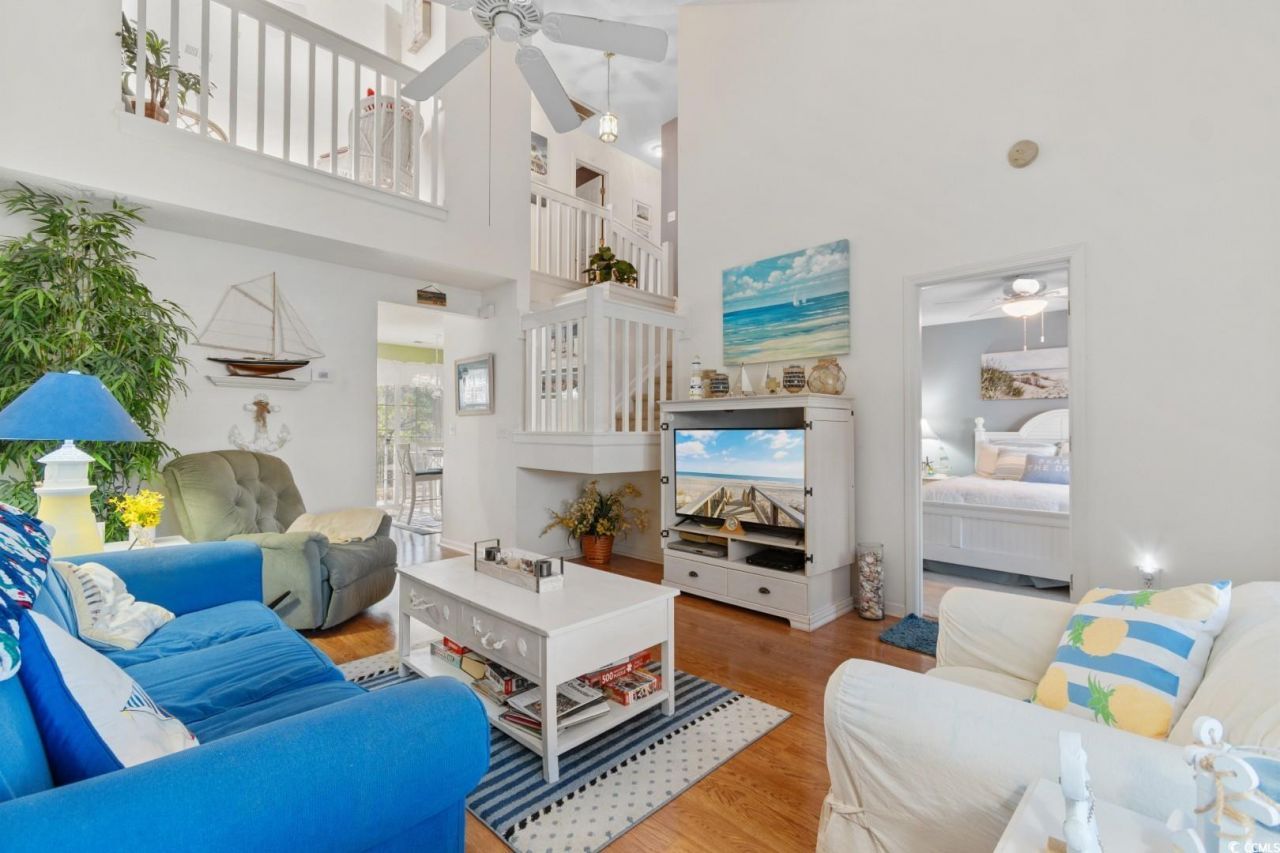 964 Palisade Circle Photo 12