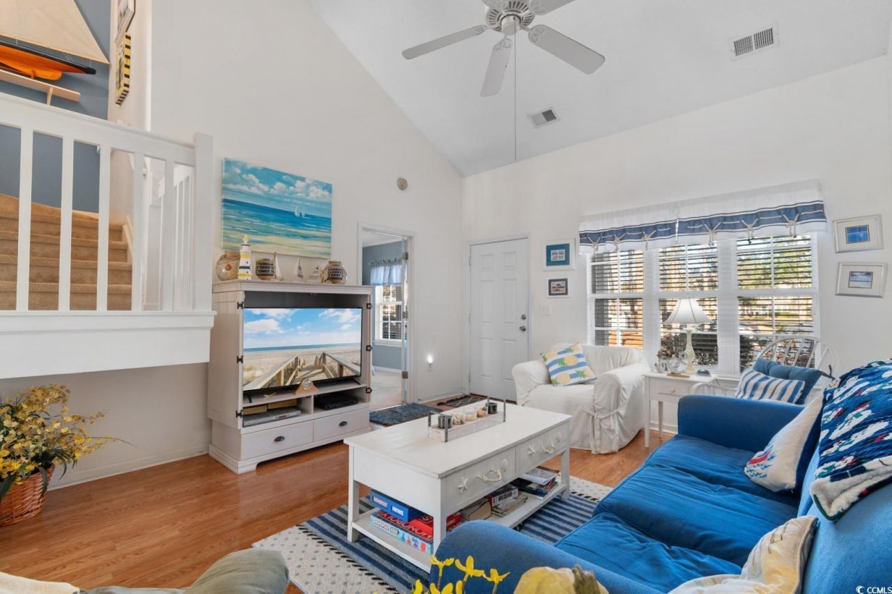 964 Palisade Circle Photo 13