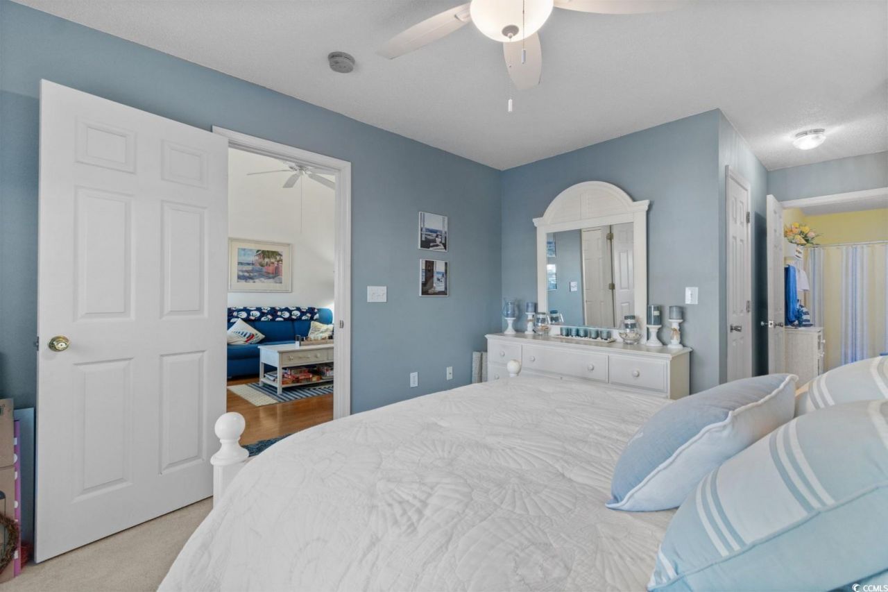 964 Palisade Circle Photo 16