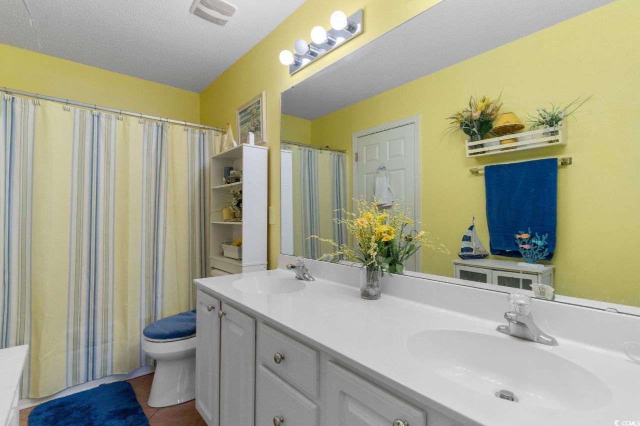 964 Palisade Circle Photo 17