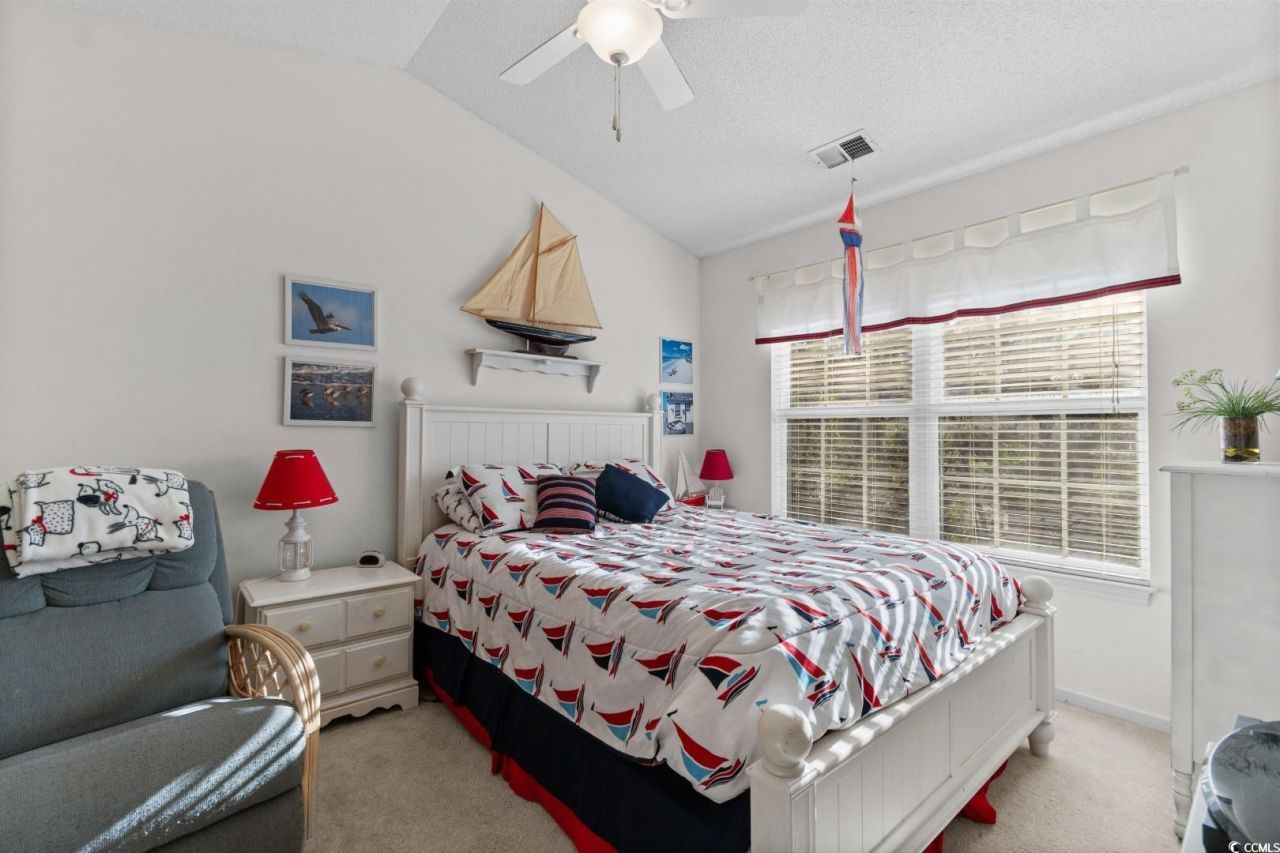 964 Palisade Circle Photo 22