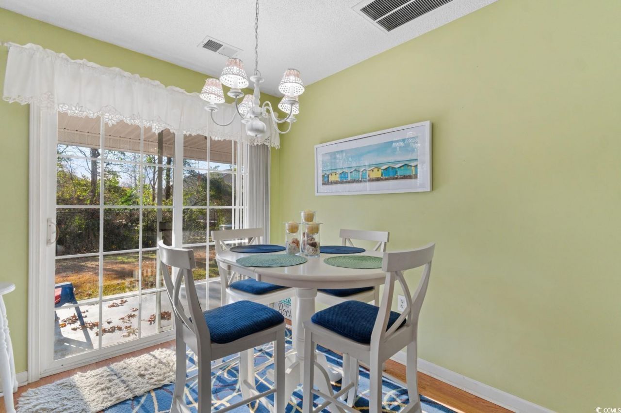 964 Palisade Circle Photo 9