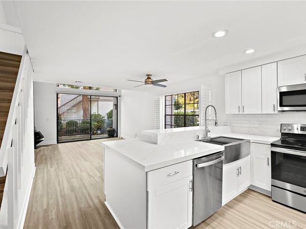 26701 Quail, Unit 301, Laguna Hills, CA 92656