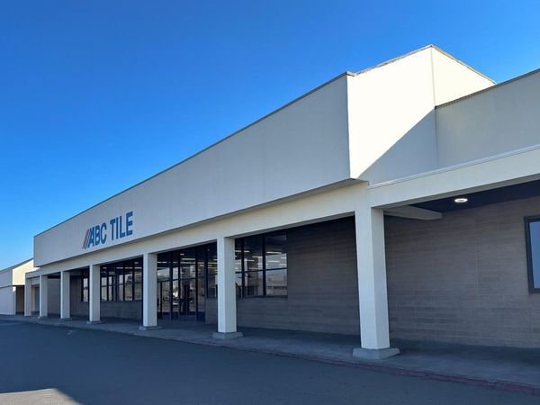 4020 Florin Rd, Sacramento, CA 95823