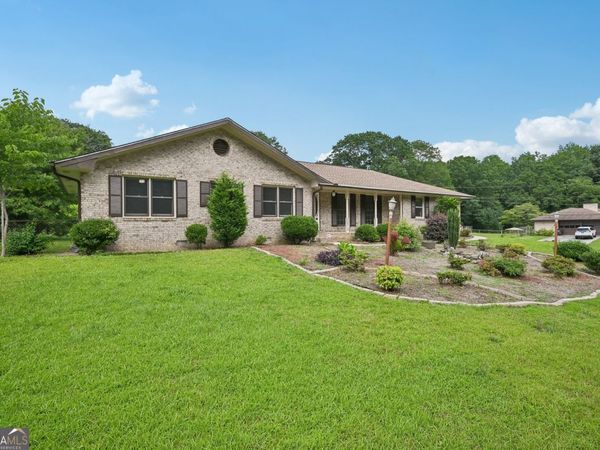 2676 Abington Drive, Snellville, GA 30078