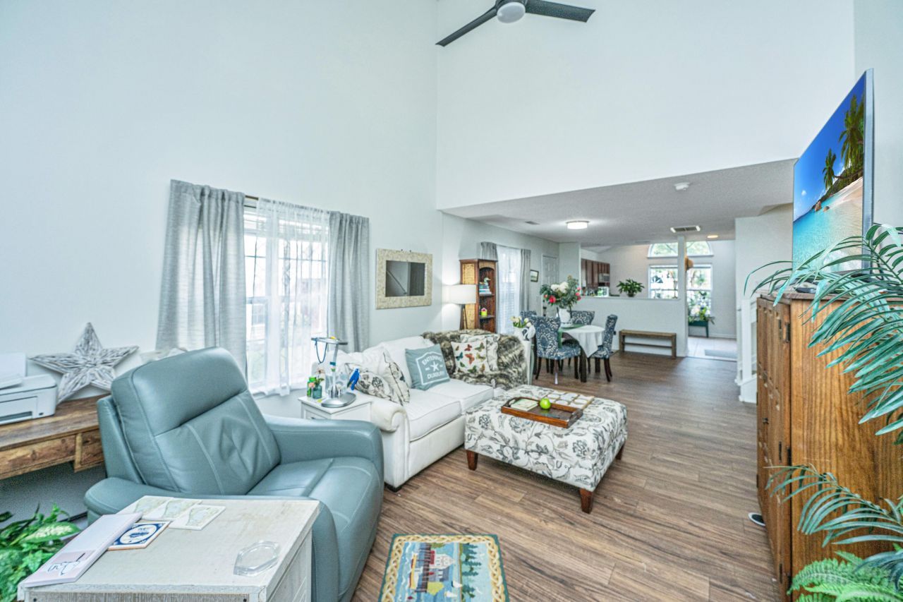 110 Greyson Circle Photo 11