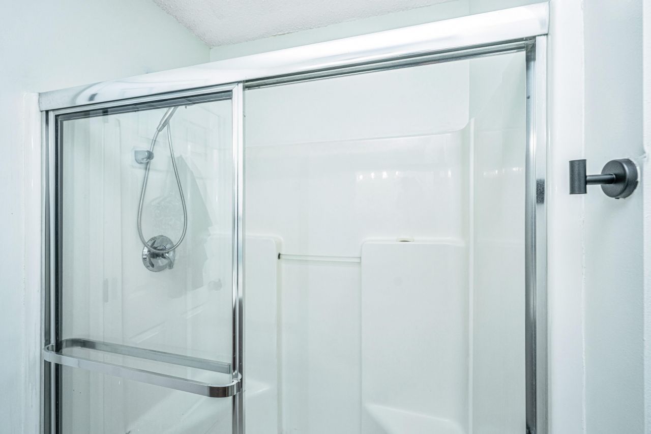 110 Greyson Circle Photo 16