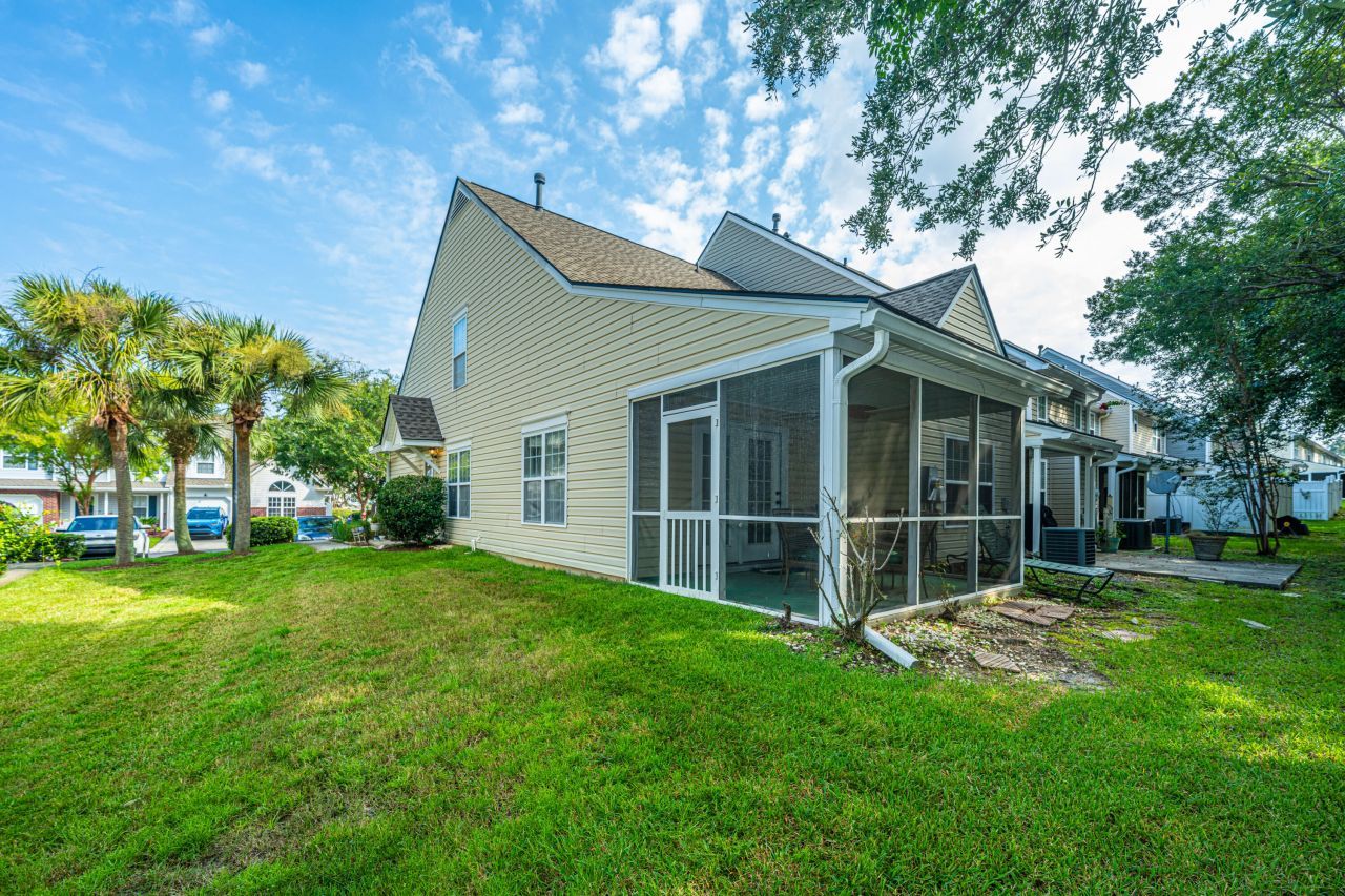 110 Greyson Circle Photo 26