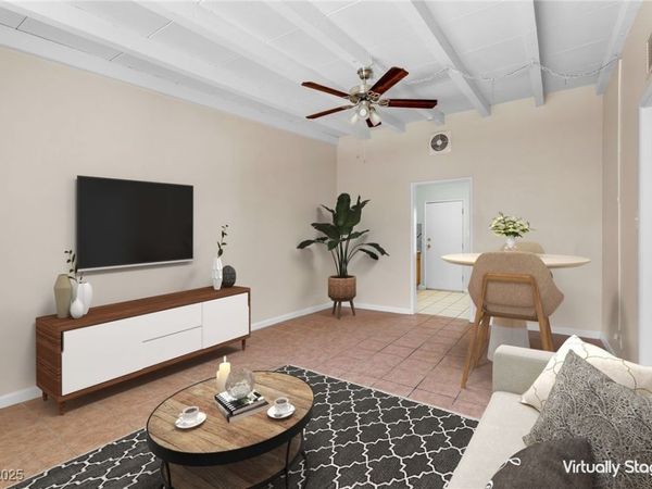 710 N 10th Street, Unit 710, Las Vegas, NV 89101