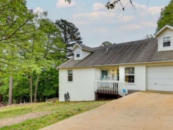 15999 Linden Lane, Rogers, AR 72756