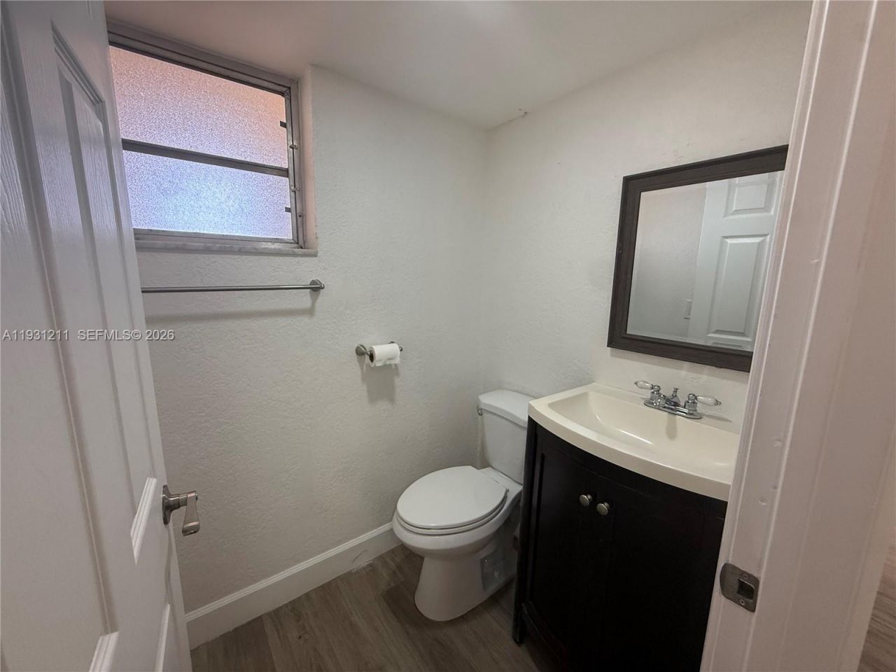 8860 Fontainebleau Blvd, Unit 305, Miami, FL 33172 Photo
