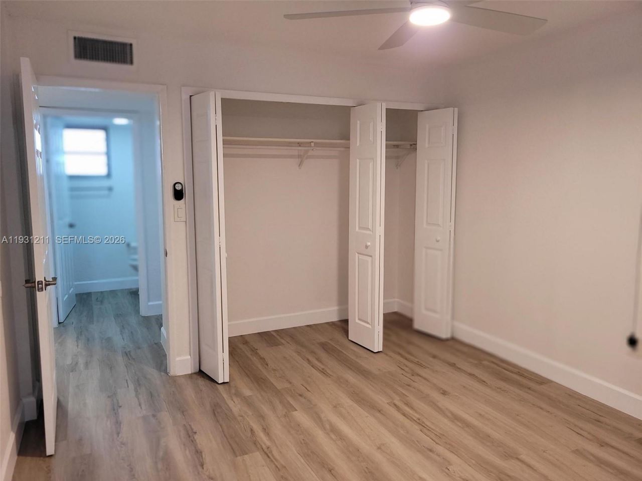 8860 Fontainebleau Blvd, Unit 305, Miami, FL 33172 Photo