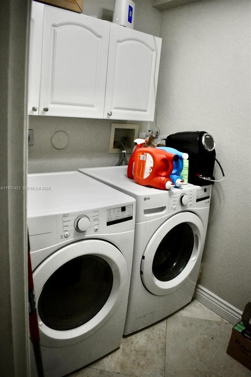 1352 NW 129th Way, Sunrise, FL 33323 Photo