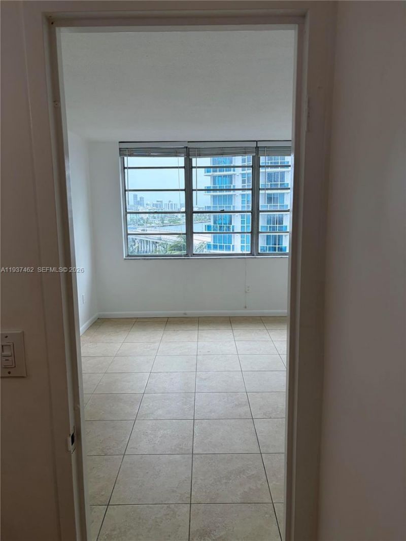 1865 79th St Cswy, Unit 8K, Miami, FL 33141 Photo