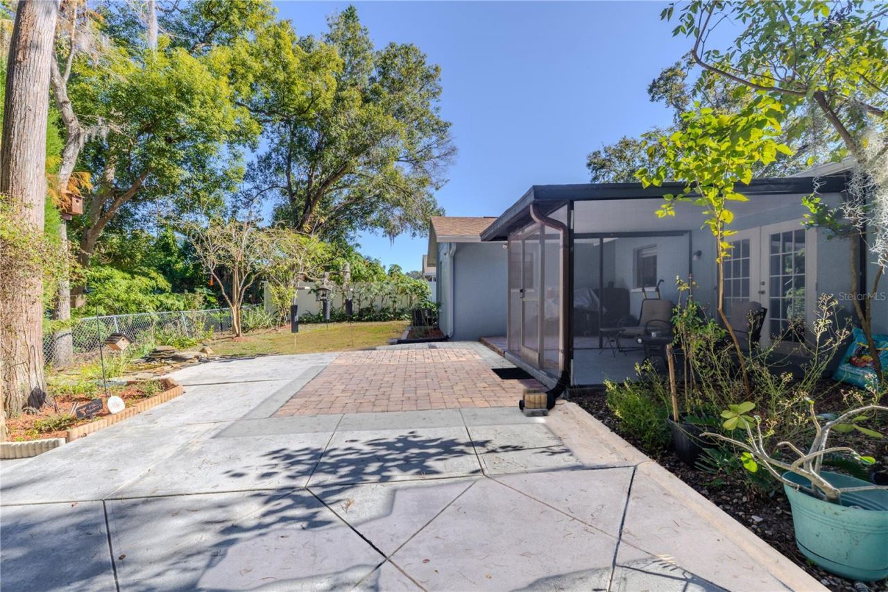 2156 Little Brook Lane, Clearwater, FL 33763 Photo