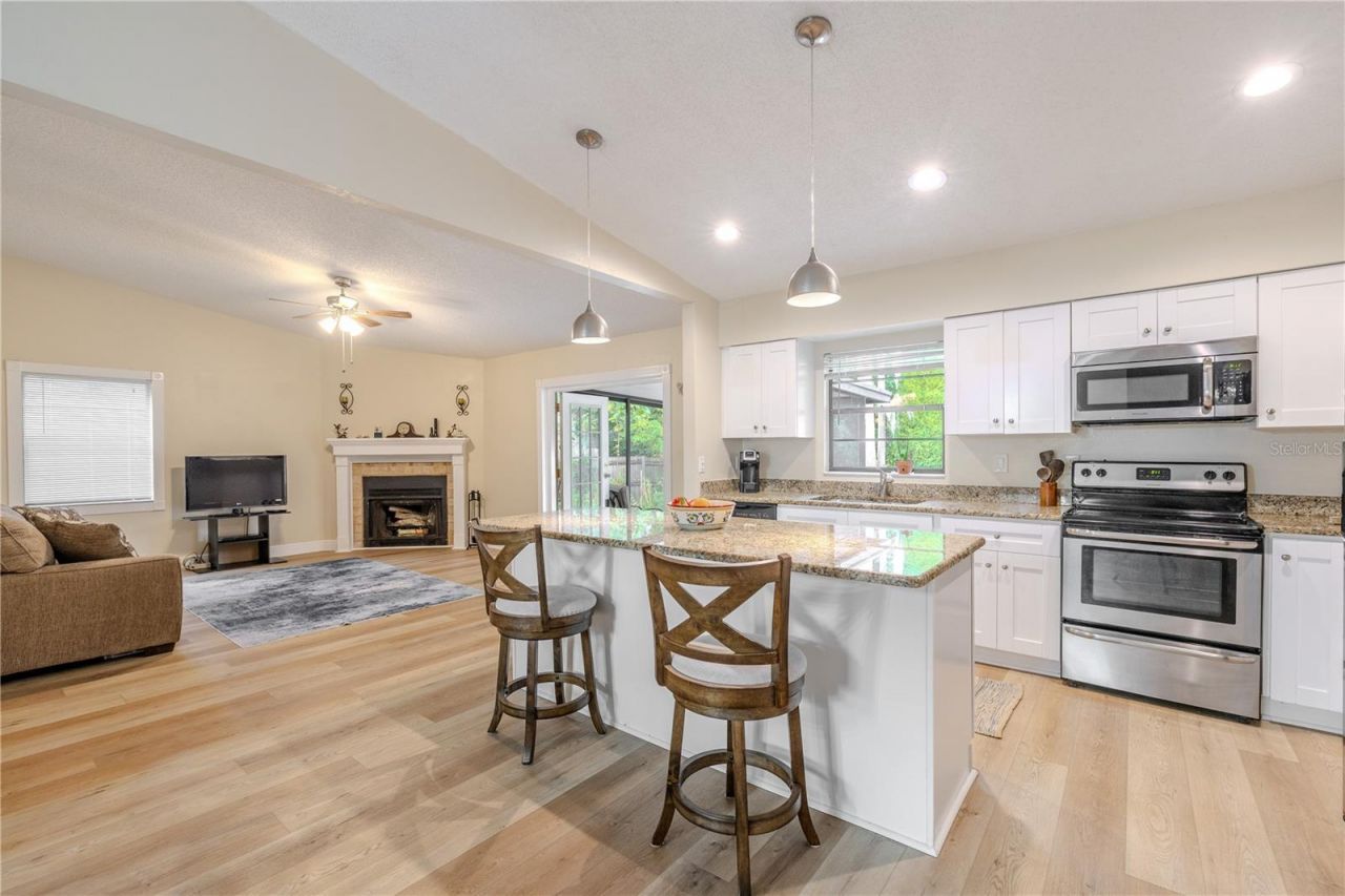 2156 Little Brook Lane, Clearwater, FL 33763 Photo