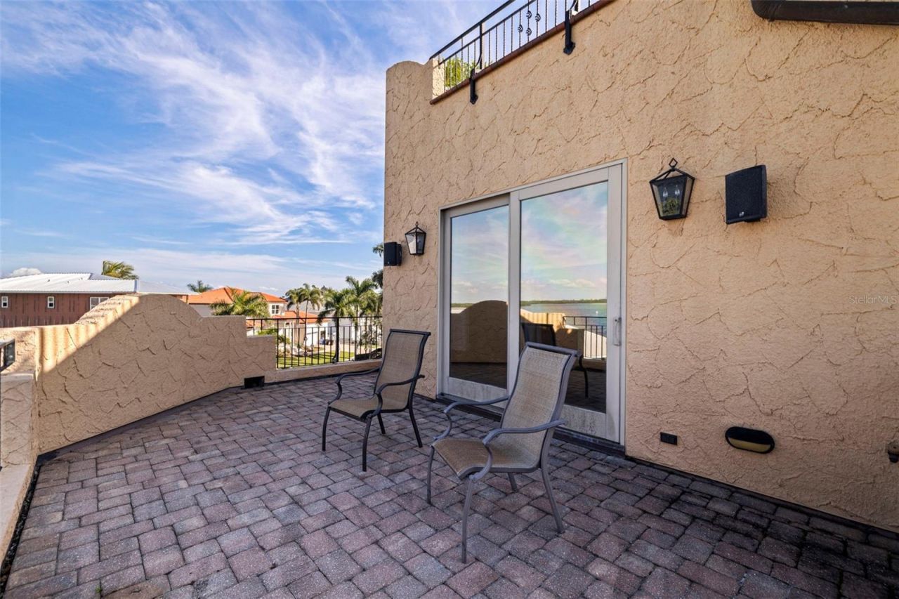 1815 Bayou Grande Boulevard Ne, Saint Petersburg, FL 33703 Photo