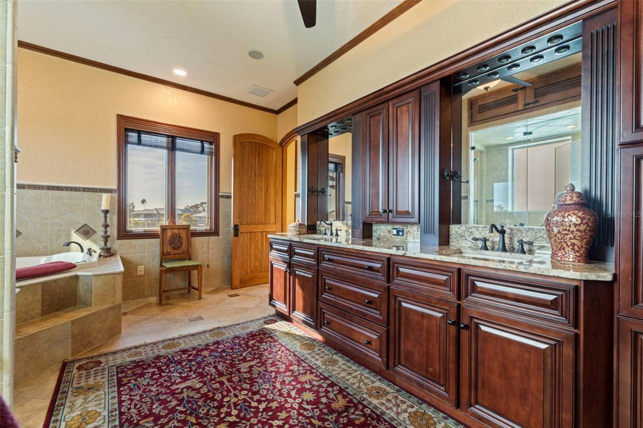 1815 Bayou Grande Boulevard Ne, Saint Petersburg, FL 33703 Photo