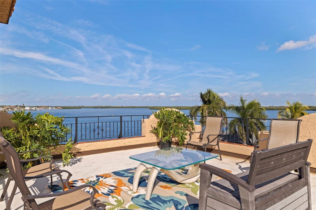 1815 Bayou Grande Boulevard Ne, Saint Petersburg, FL 33703 Photo