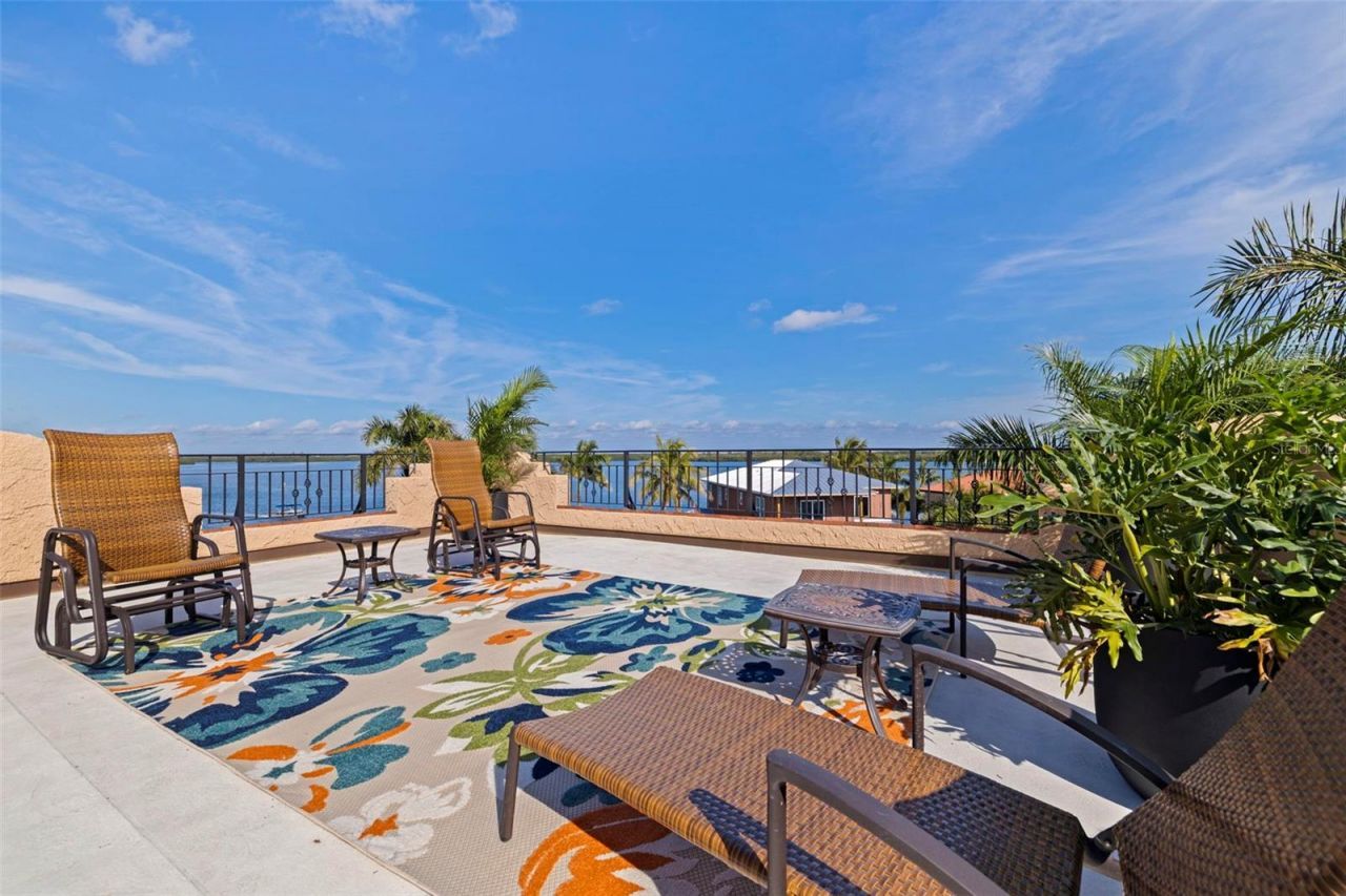 1815 Bayou Grande Boulevard Ne, Saint Petersburg, FL 33703 Photo