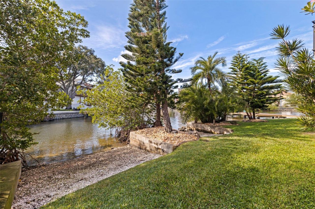 1815 Bayou Grande Boulevard Ne, Saint Petersburg, FL 33703 Photo