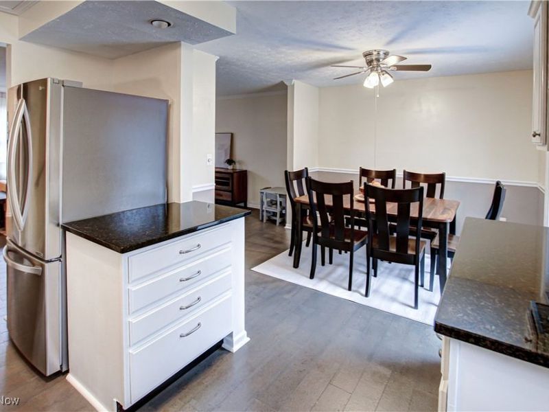 15724 Sassafras Drive, Strongsville, OH 44136 Photo 10