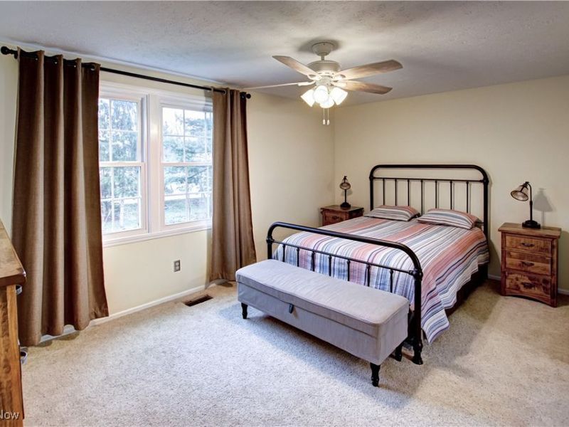 15724 Sassafras Drive, Strongsville, OH 44136 Photo 13