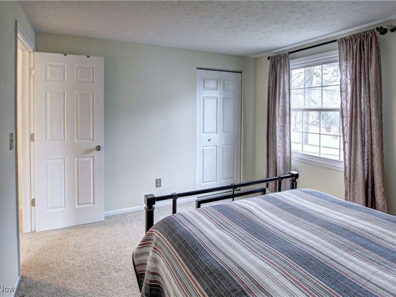 15724 Sassafras Drive, Strongsville, OH 44136 Photo 16