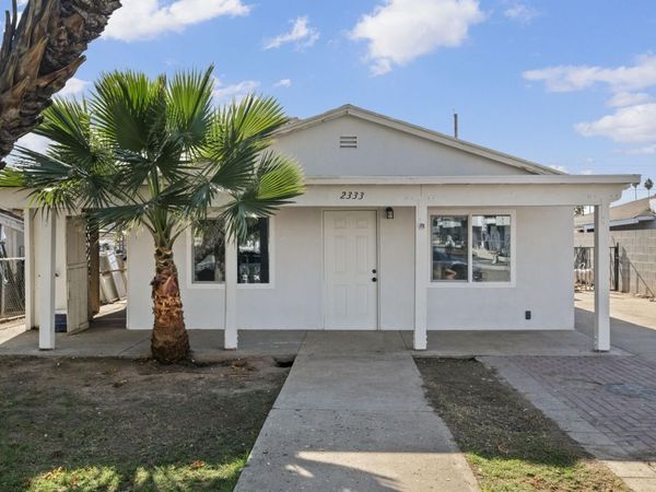 2333 W COOLIDGE Street, Phoenix, AZ 85015