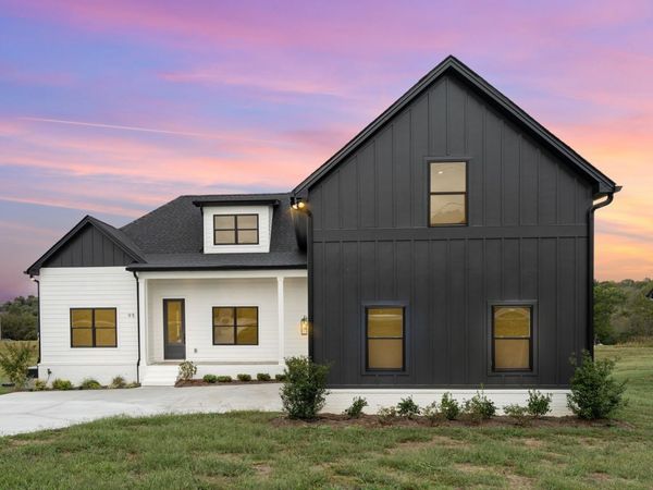 95 Crenshaw rd, Hartsville, TN 37074