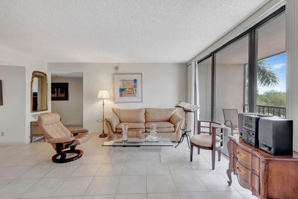7738 Lakeside Boulevard, Unit 353, Boca Raton, FL 33434 Photo