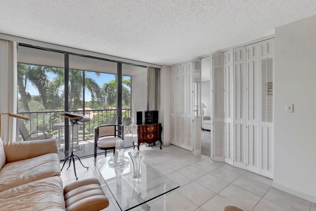 7738 Lakeside Boulevard, Unit 353, Boca Raton, FL 33434 Photo