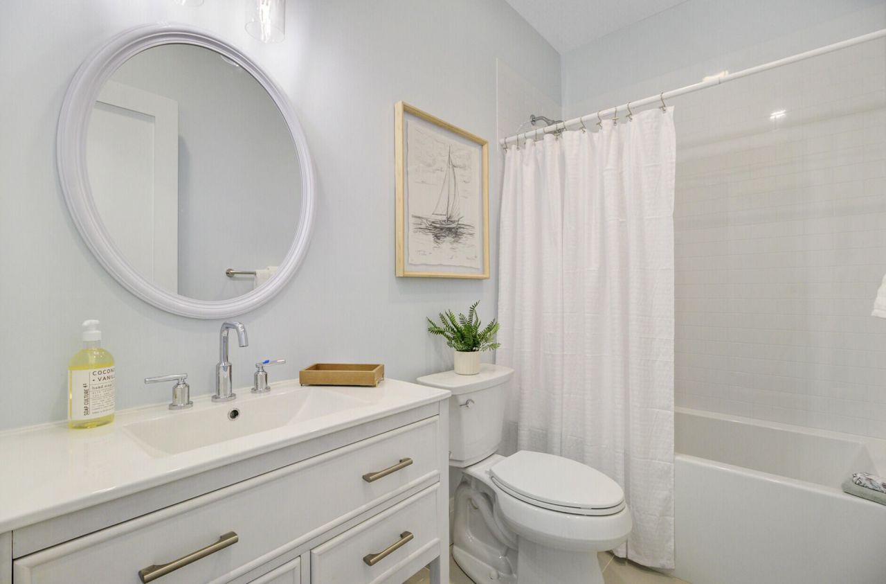 1627 Wigeon Lane Photo 16