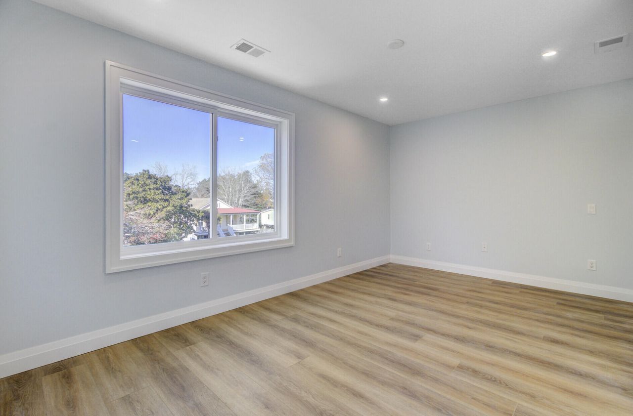 1627 Wigeon Lane Photo 32