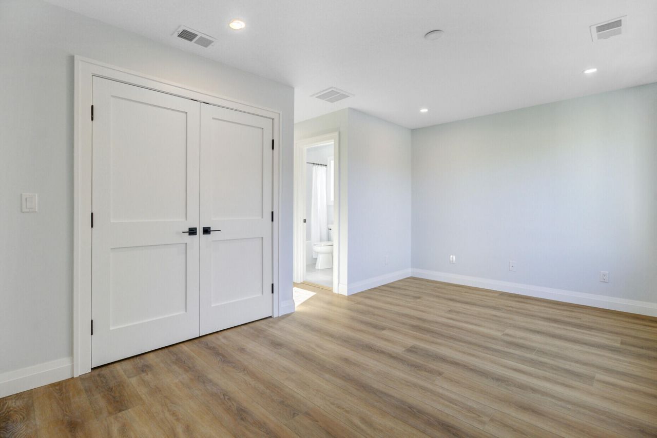 1627 Wigeon Lane Photo 33