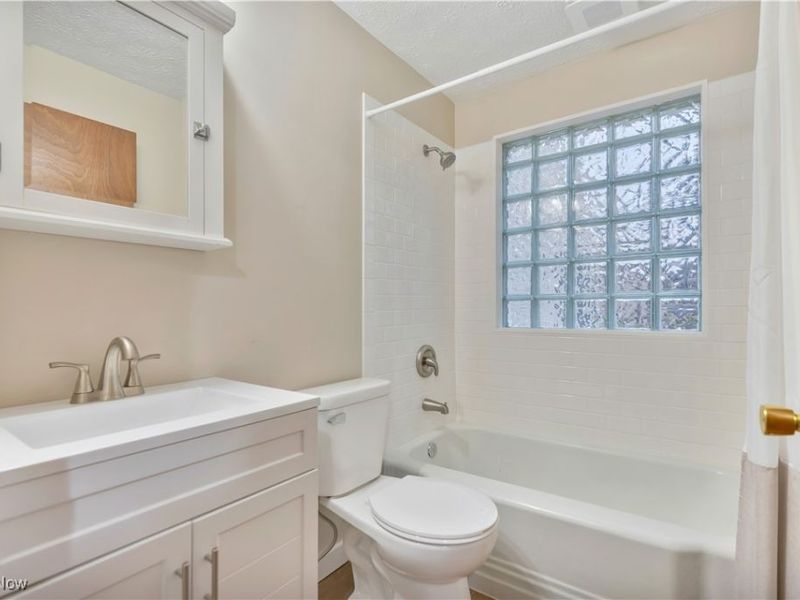 3709 S Union Avenue, Alliance, OH 44601 Photo 27