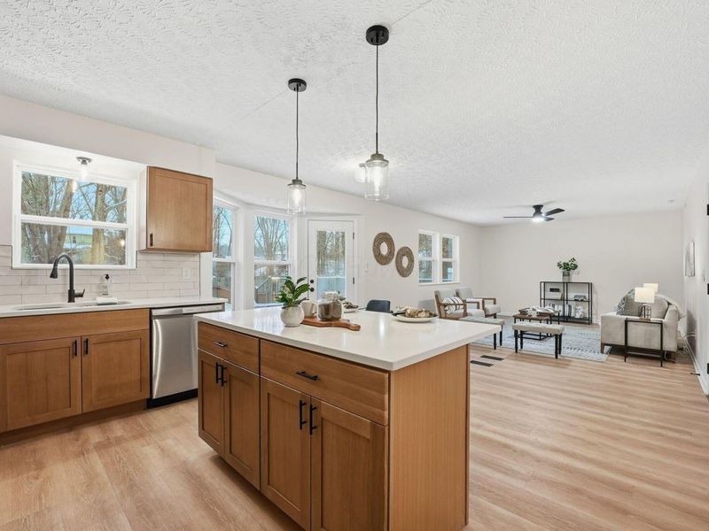 109 Longwood Crossing Boulevard, Etna, OH 43062 Photo 12