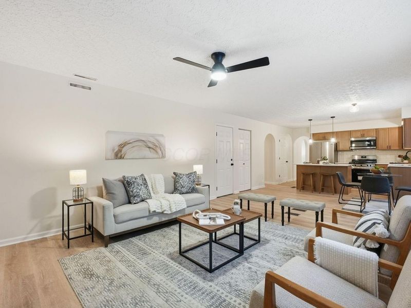 109 Longwood Crossing Boulevard, Etna, OH 43062 Photo 19