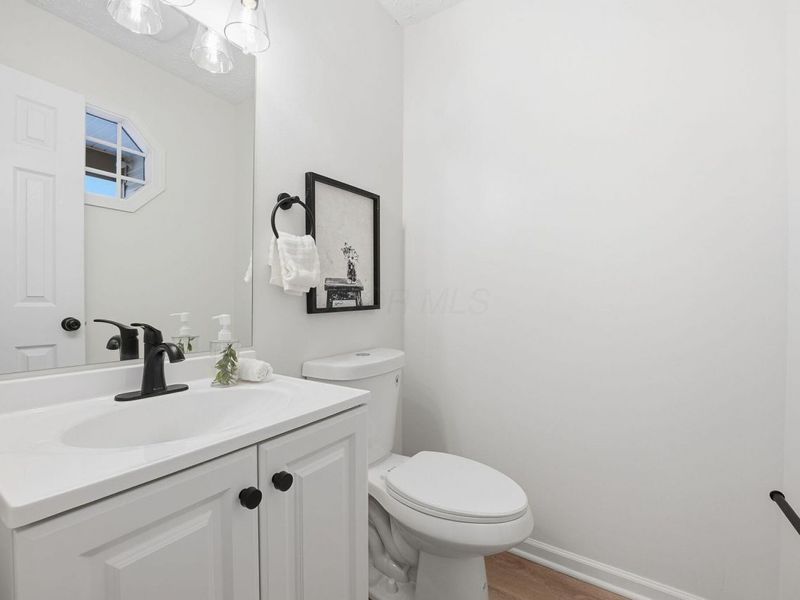 109 Longwood Crossing Boulevard, Etna, OH 43062 Photo 20