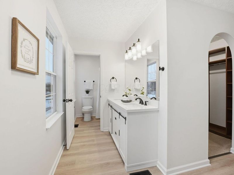 109 Longwood Crossing Boulevard, Etna, OH 43062 Photo 27