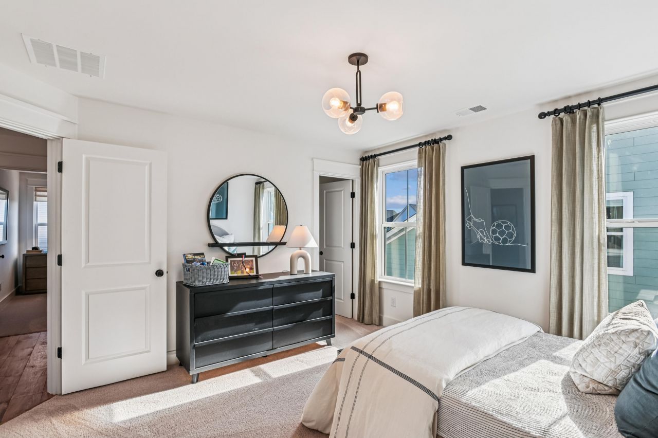 453 Eagleview Drive Photo 26