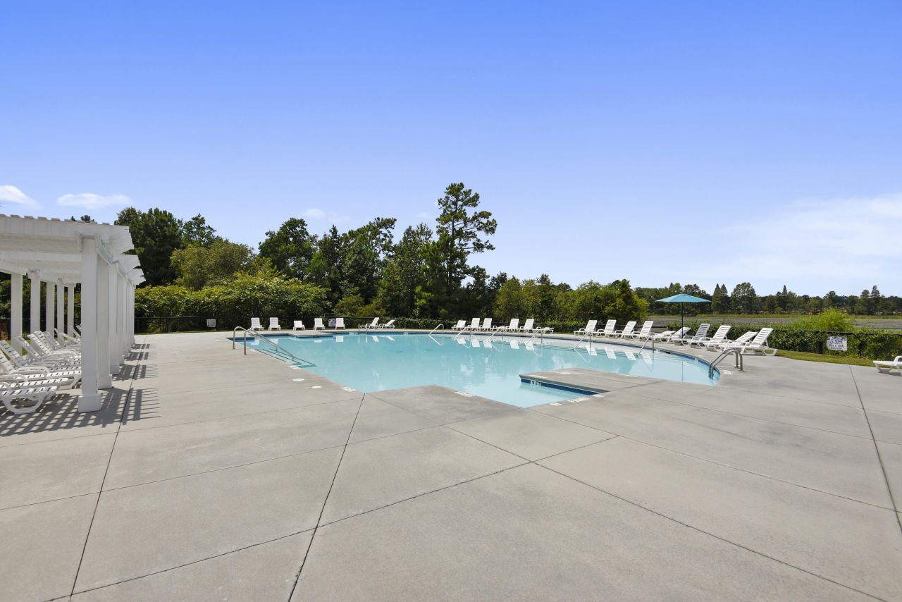 453 Eagleview Drive Photo 42